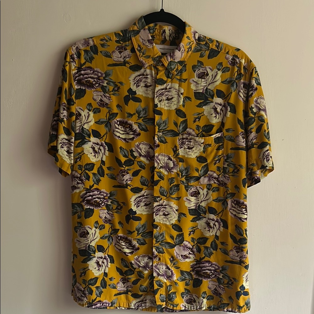 Urban Outfitters Casual Button Down Shirt in Yellow and Purple